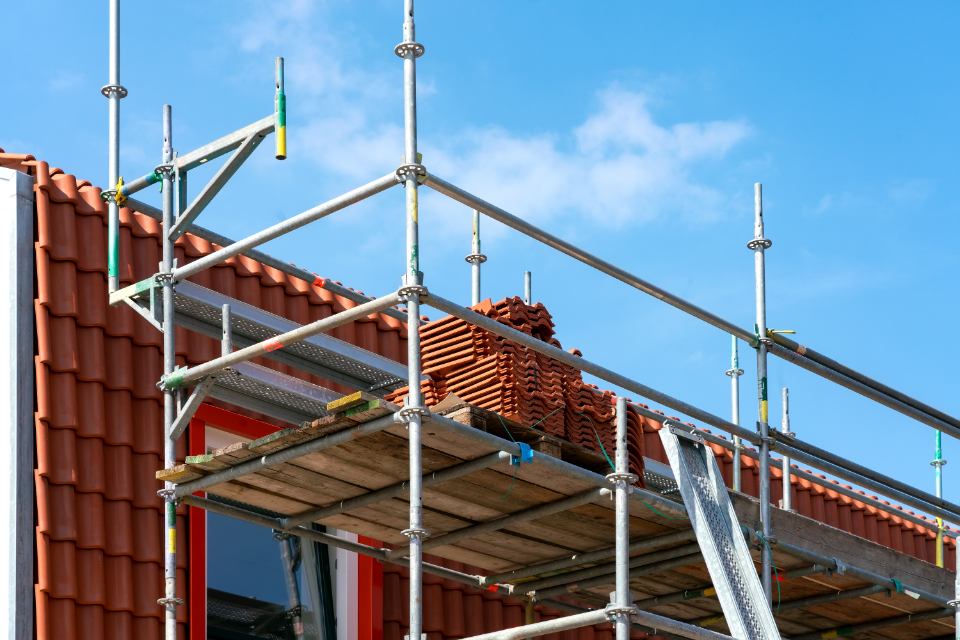 bâtiment en travaux